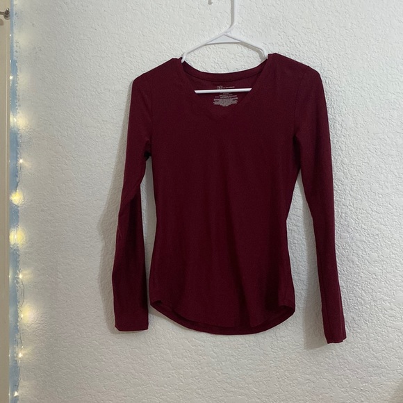 Dark red long sleeve shirt - Picture 1 of 2